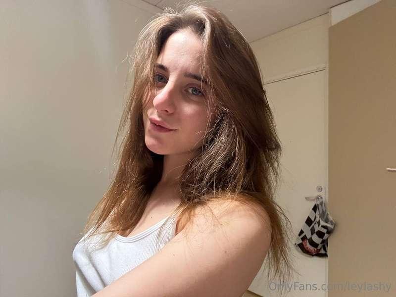 leylashy main image