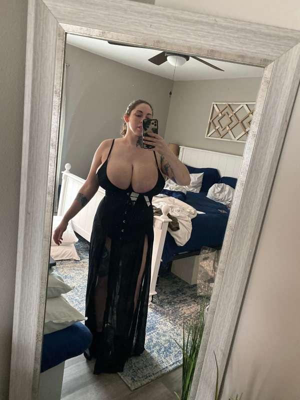 Thinking of wearing this for exxxotica, what do we think?