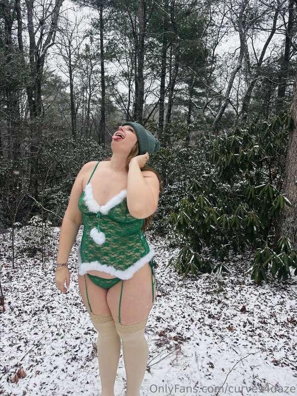curves4daze image #2