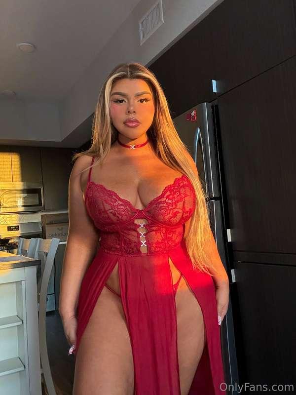 I think red might be my color 😍😜