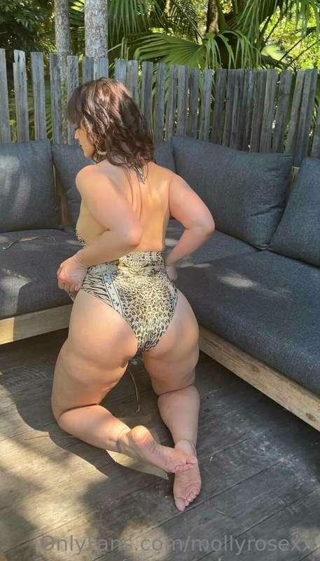 How Would You Describe My Booty?? 😆❤️