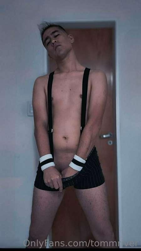 Hello!!  I'm @lukagarlopa let's play for a moment? 🇦🇷 💸FREE ..