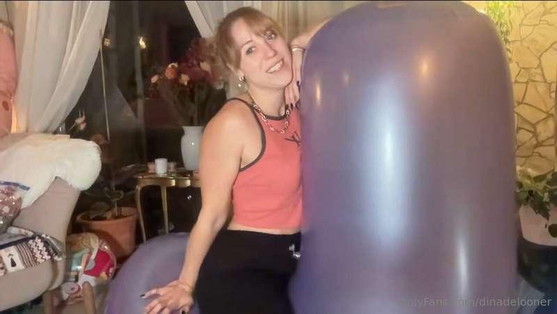 German LoonerGirl I Pop some Balloons on a L-Shosu Role! 2x ..