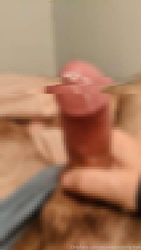 Don't you want to see this unblurred and without the glitch ..