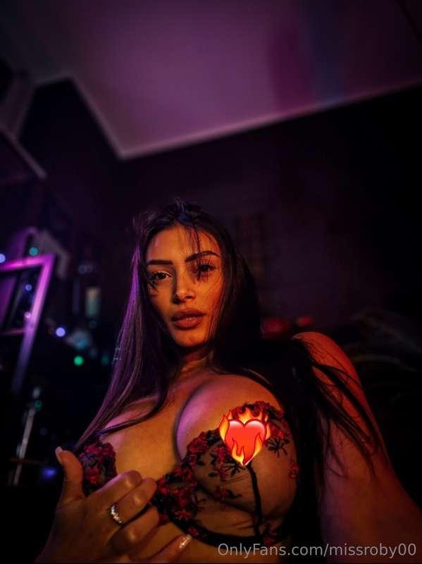 Mi aiuti tu a toglierlo?❤️‍🔥