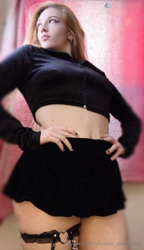 Pretty little egirl