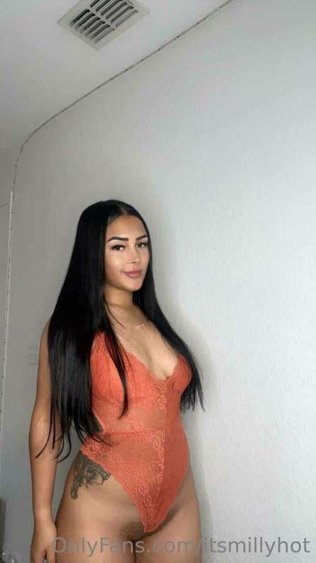 😘Hello love write me privately I have very hot content for y..