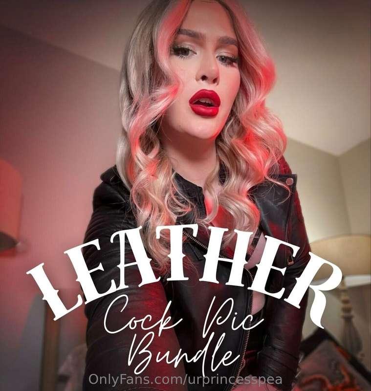 You like leather!? me too! loved jerking my cock in this che..