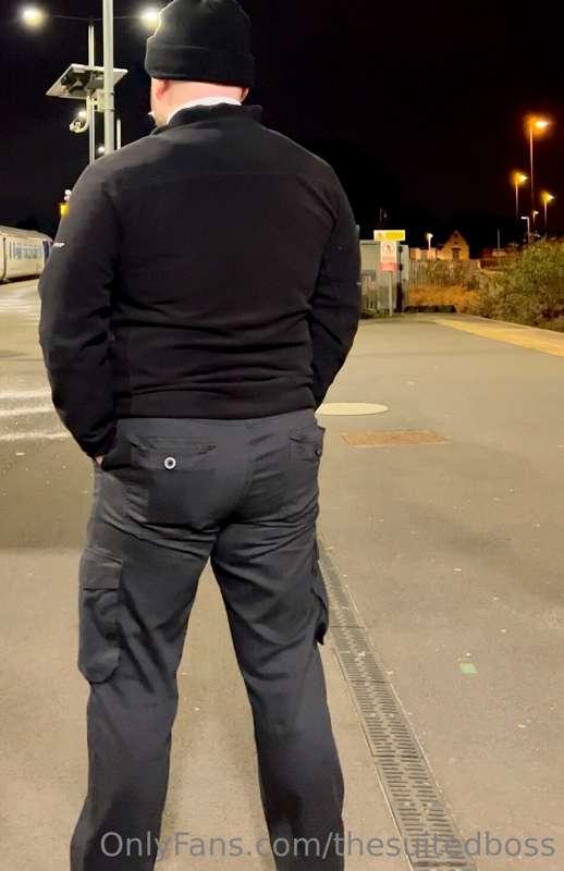thesuitedboss image #4