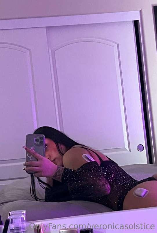 Did she send you pics today or should i?😘