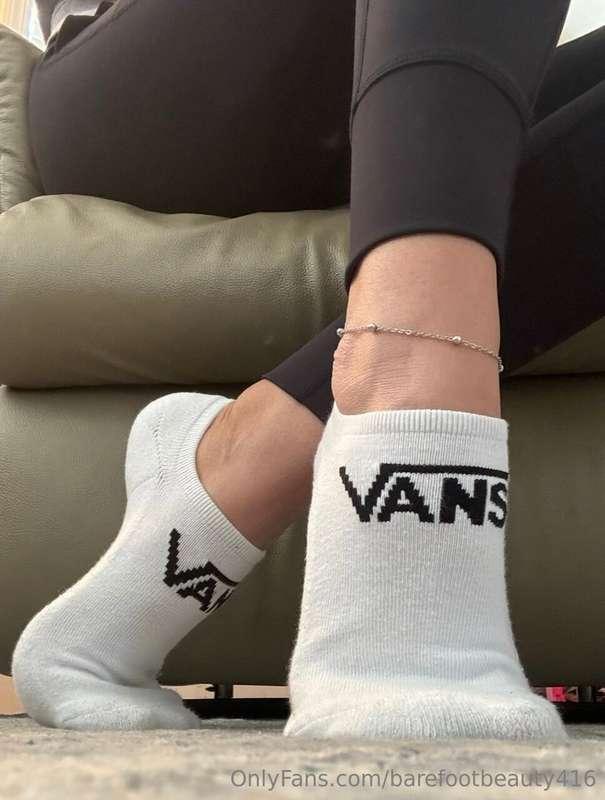 still the sexiest arch, even in socks🤍
