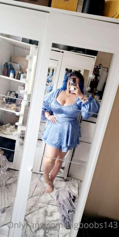 Do you like my outfit?