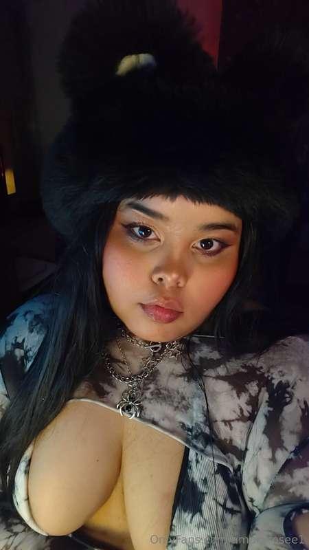 I will arrest you and sit on your face, you may 🥵