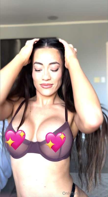 stephmi main image