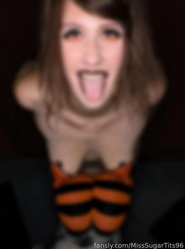 misssugartits96 image #5
