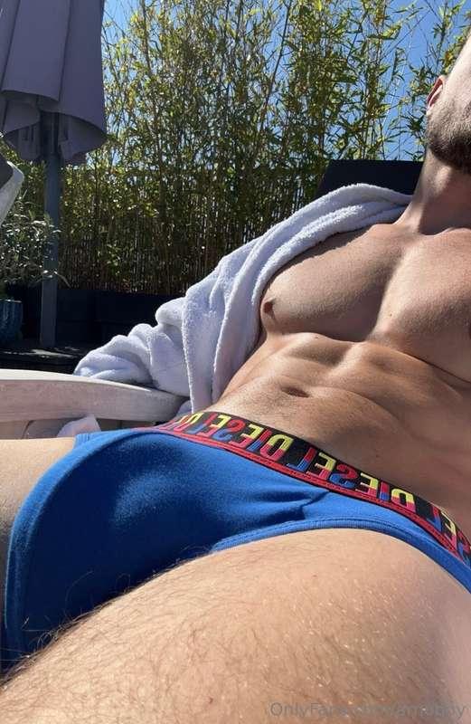 Tu viens m’enlever le slip ? 😏