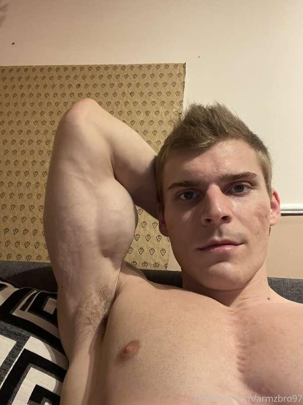 armzbro97 main image