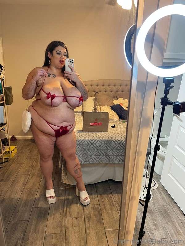 Can’t wait to show y’all all the cute v-day stuff I ordered ..