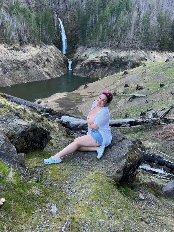 Wet like a waterfall 😘