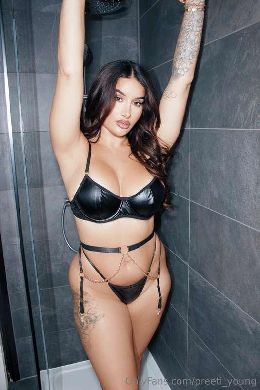 Want to get soaked with me ? 