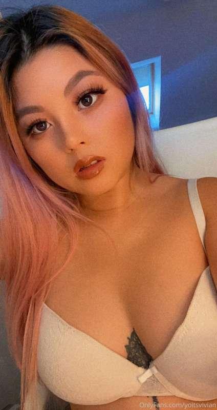 Wednesday how’s your mid week going?
Thinking of dying my ha..