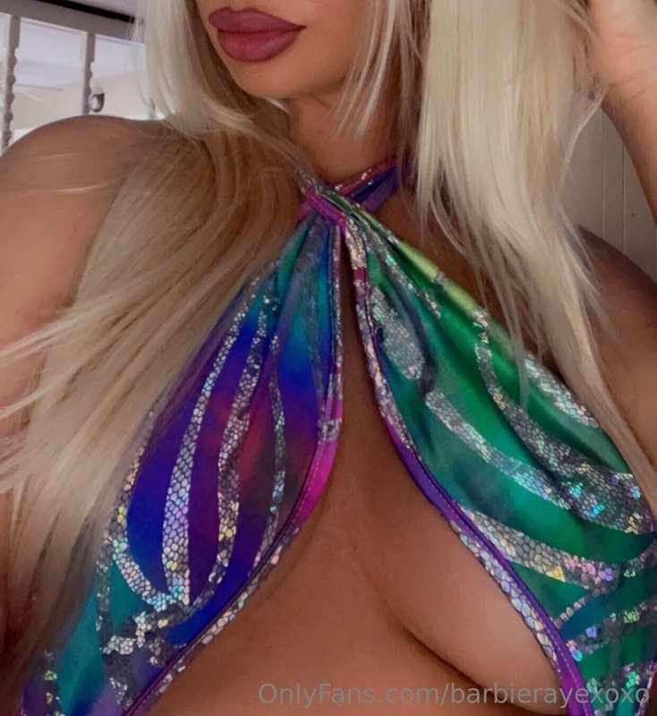 Come watch me daddy in my new little outfit