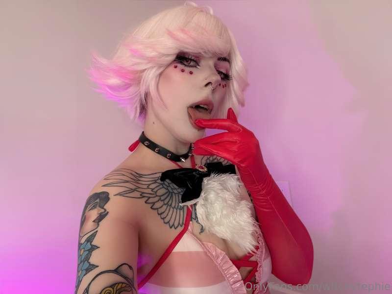 witchytephie main image