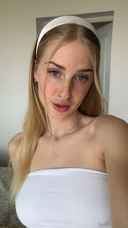 hi there 😘