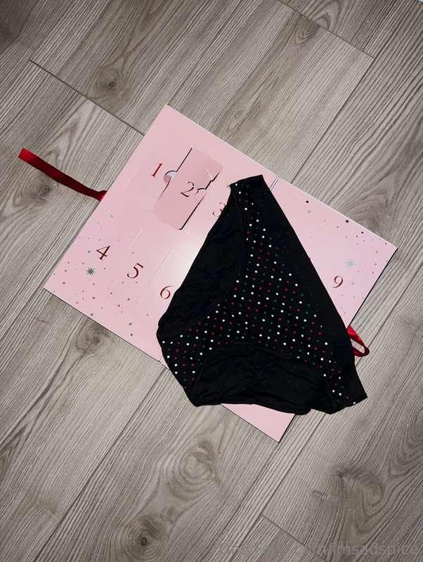 DAY 2 OF 12 DAYS OF PANTIES🤭❤️❤️
