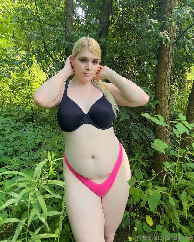 realamandarae image #0