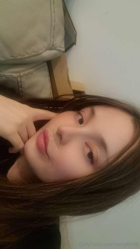 Hey babes new year and I'm already begging for cock🥺🥵💦