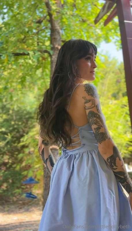 My little dress always makes me look dressed up 😅
