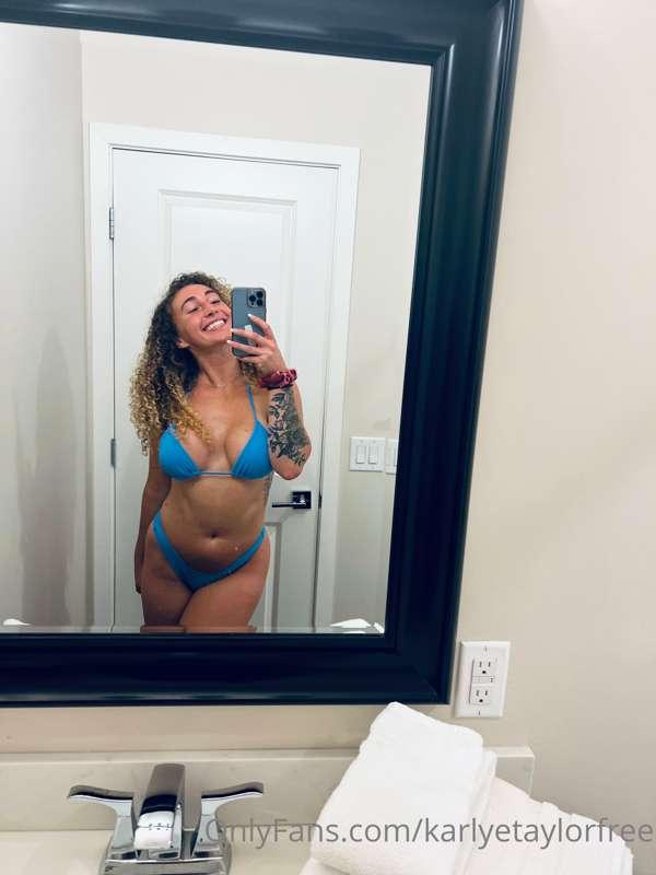 karlyetaylorfree image #0