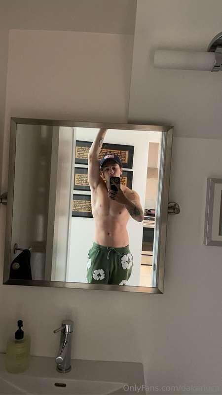 sup