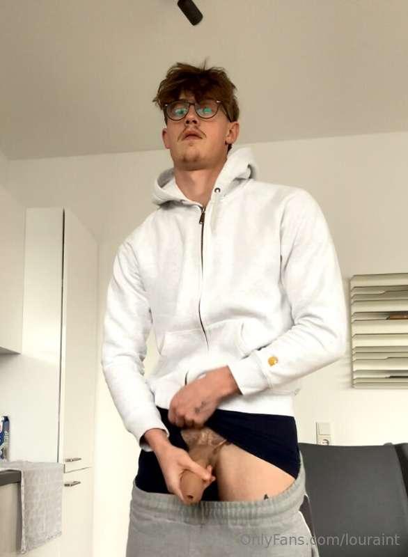 Want to hear me grunt as I thrust into you hard?😏🥵