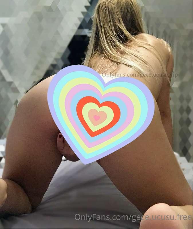 Küçük deliklerim çok doyumsuz 🫦 
https://onlyfans.com/gece.u..