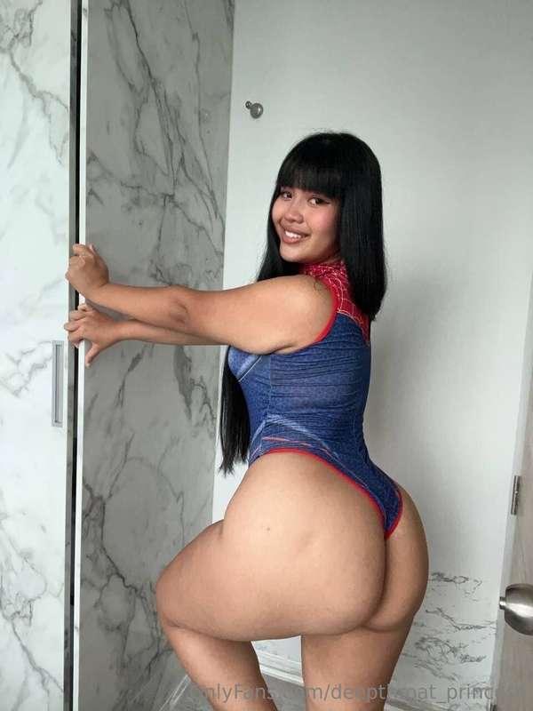 POV : before I sit this juice ass on ur face 🍑💦