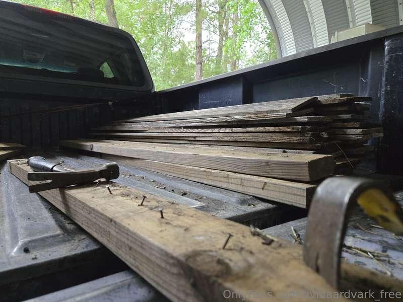 Prepping reclaimed wood for an upcoming project. Didn't cost..