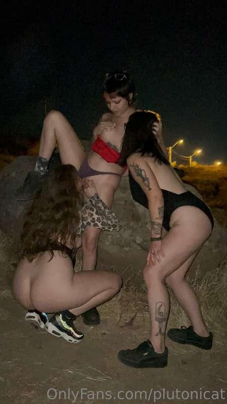 Primer drop de material gatuno <3 Solo queríamos regalonear ..