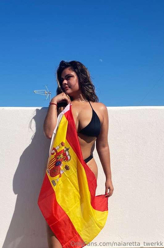 Si las españolas culonas son lo tuyo, que esperas para envia..