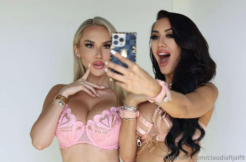 👀