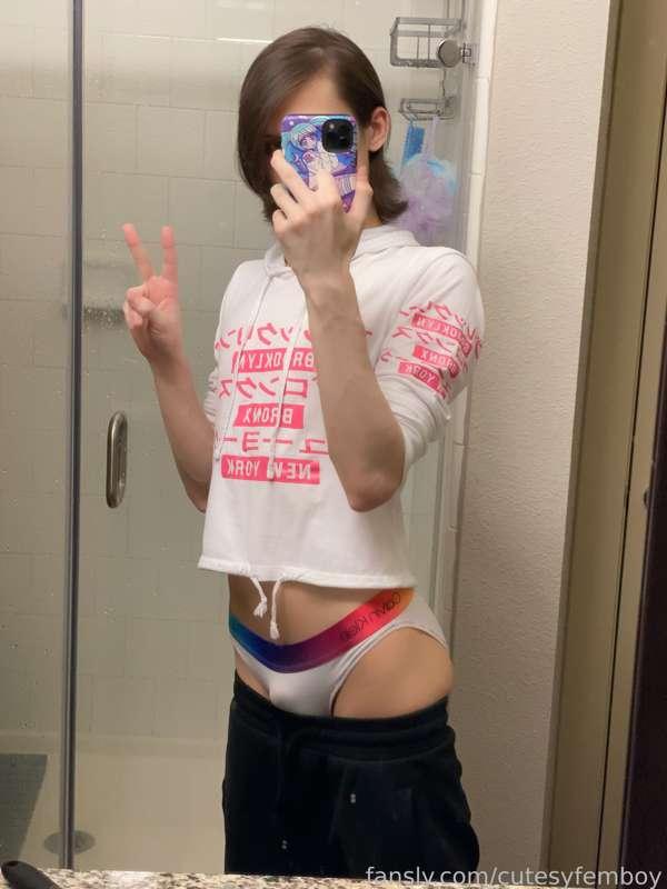 cutesyfemboy image #2