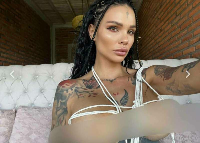 Am I hot today?! 🔥