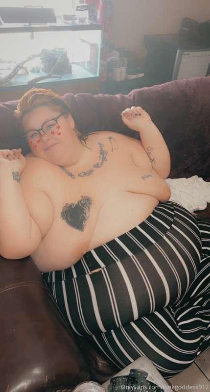Rub my belly and call me sexy.