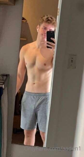 Sunday morning, where's my man when I need him 🥲