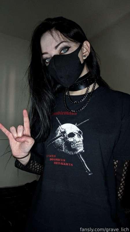 POV: Your slave has a better music taste than you do 🤫 yes, we DOOM in this household!

I would LOVE to do a naughty photoshoot in either of my battle vests...but my fellow metalheads know I might as well show off my government ID 😅 maybe I'll make a third, just for Fansly...🤭

#fyp #lewd #sfw #panties #thong #pale #petite #metalhead #alternative #altwomen #fit #collar #greyeyes #socks