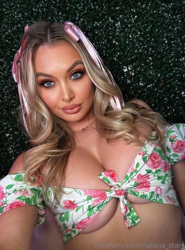 Staring at my tits again? 😏 I don't blame you 