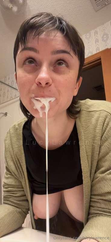 lucylawrence image #0