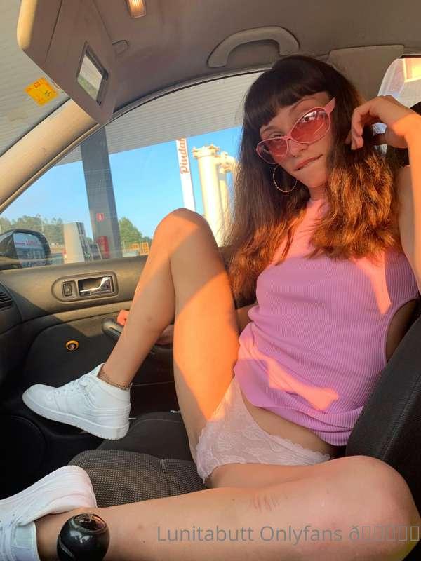 Podrías seguir conduciendo si me pongo así???🤭🤭🤭