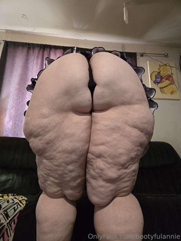 bootyfulannie image #2